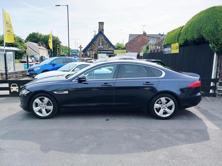 Jaguar XF 2.0d Portfolio Auto Euro 6 (s/s) 4dr