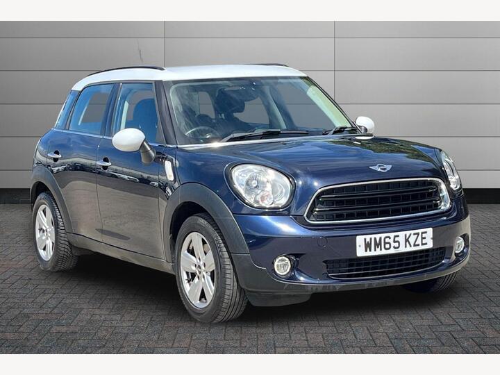 MINI Countryman 1.6 Cooper Euro 6 (s/s) 5dr MINI Countryman 1.6 Cooper Euro 6 (s/s) 5dr