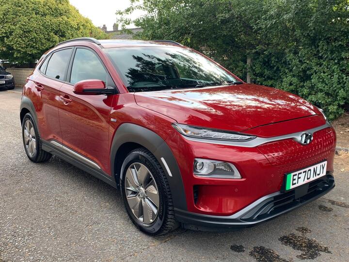 Hyundai KONA 64kWh Premium SE Auto 5dr (7kW Charger)