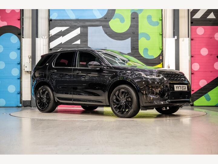 Land Rover Discovery Sport 1.5 P300e 12.2kWh R-Dynamic SE Auto 4WD Euro 6 (s/s) 5dr