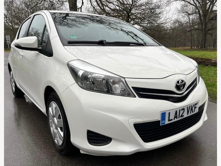 Toyota Yaris 1.4 D-4D Icon Euro 5 5dr Euro 5