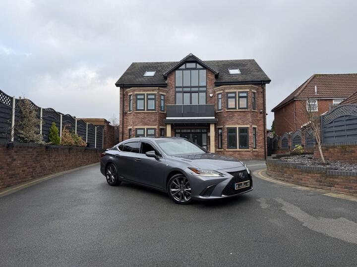 Lexus ES 2.5 300h F Sport E-CVT Euro 6 (s/s) 4dr