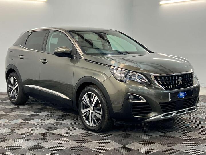 Peugeot 3008 1.6 BlueHDi Allure Euro 6 (s/s) 5dr Peugeot 3008 1.6 BlueHDi Allure Euro 6 (s/s) 5dr