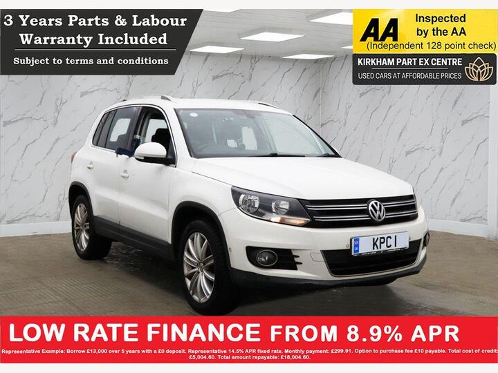 Volkswagen TIGUAN 2.0 TDI BlueMotion Tech Sport 2WD Euro 5 (s/s) 5dr Volkswagen TIGUAN 2.0 TDI BlueMotion Tech Sport 2WD Euro 5 (s/s) 5dr