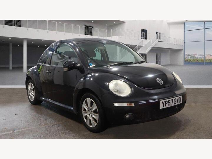 Volkswagen Beetle 1.6 Luna Euro 4 3dr Volkswagen Beetle 1.6 Luna Euro 4 3dr
