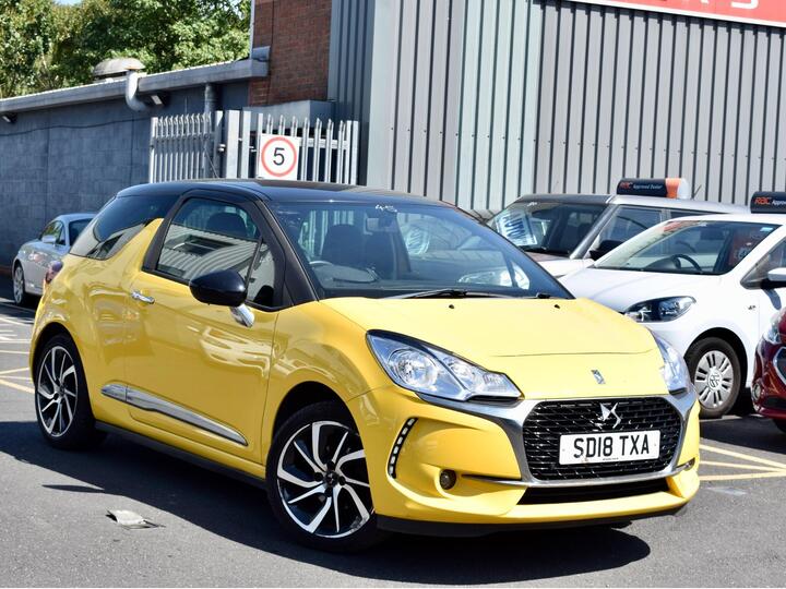 DS AUTOMOBILES DS 3 1.2 PureTech Connected Chic Euro 6 3dr