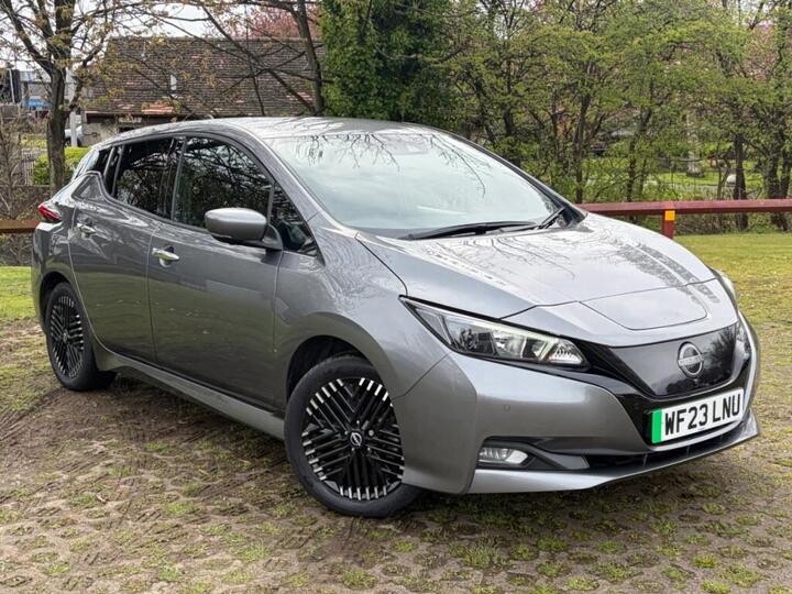 Nissan Leaf 39kWh N-Connecta Auto 5dr