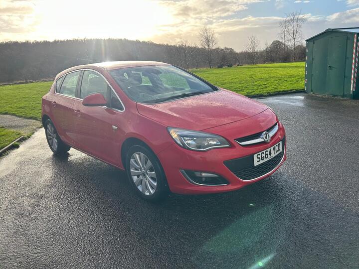 Vauxhall Astra 2.0 CDTi EcoFLEX Elite Euro 5 (s/s) 5dr