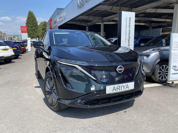Nissan Ariya 87kWh Advance Auto 5dr 22kW Charger