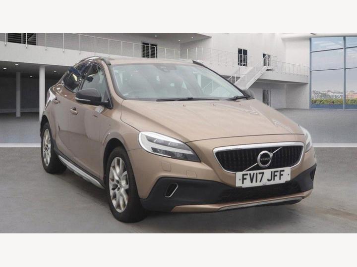 Volvo V40 Cross Country 2.0 T3 Pro Euro 6 (s/s) 5dr