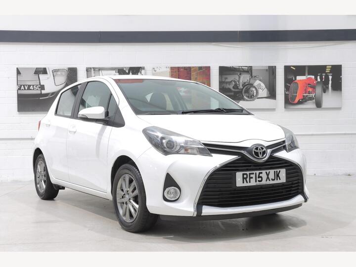 Toyota Yaris 1.33 Dual VVT-i Icon Euro 5 5dr Euro 5