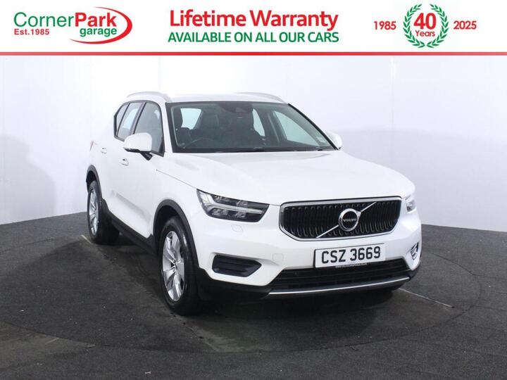 Volvo XC40 2.0 T4 Momentum Auto AWD Euro 6 (s/s) 5dr