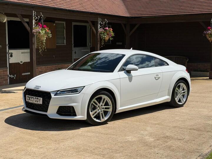 Audi TT 2.0 TFSI 40 Sport S Tronic Euro 6 (s/s) 3dr