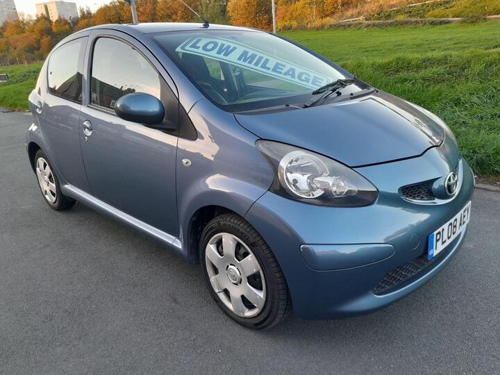 Toyota AYGO 1.0 VVT-i Blue Euro 4 5dr