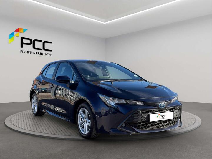 Toyota Corolla 1.8 VVT-h Icon Tech CVT Euro 6 (s/s) 5dr