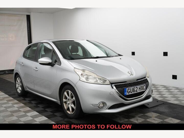 Peugeot 208 1.2 VTi Active Euro 5 5dr