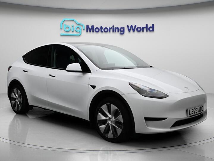 Tesla Model Y Auto RWD 5dr