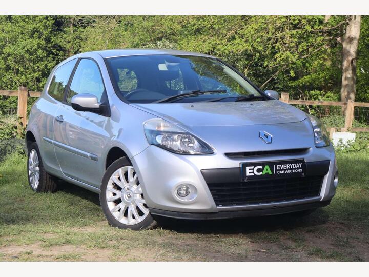 Renault Clio 1.2 Dynamique TomTom Euro 4 3dr