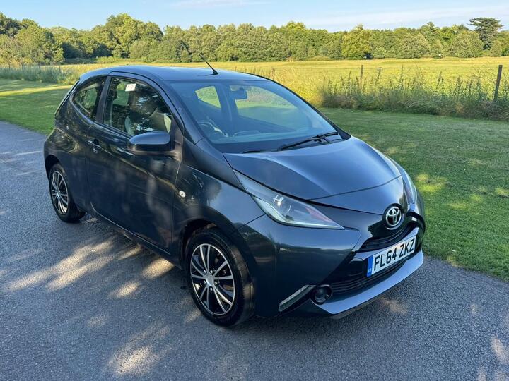 Toyota AYGO 1.0 VVT-i X-play Euro 5 3dr Euro 5