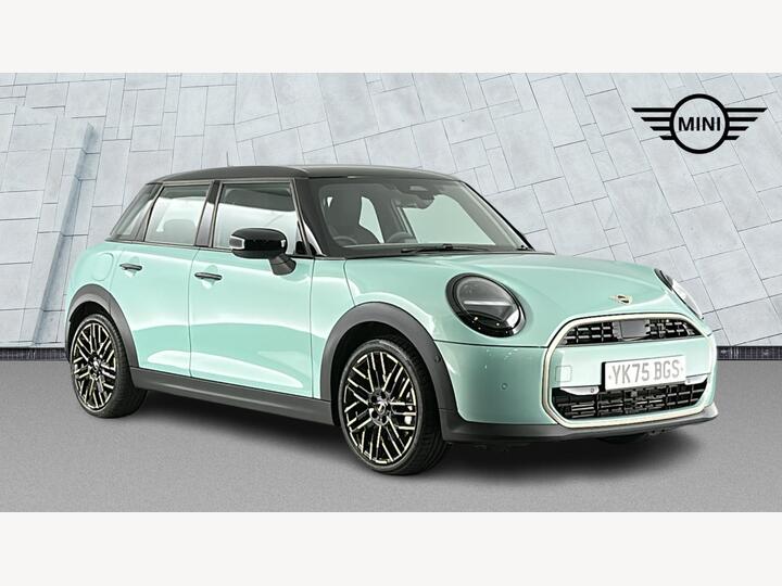 MINI Hatch 1.5C Exclusive Steptronic Euro 6 (s/s) 5dr