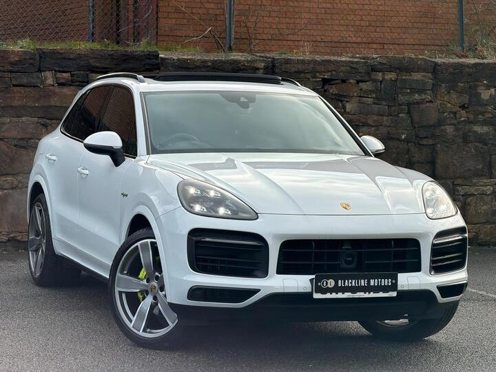 Porsche Cayenne 3.0 V6 E-Hybrid 14.1kWh TiptronicS 4WD Euro 6 (s/s) 5dr (3.6kW Charger)