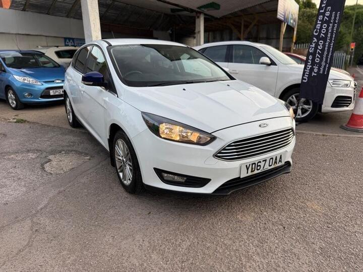 Ford Focus 1.0T EcoBoost Zetec Edition Euro 6 (s/s) 5dr