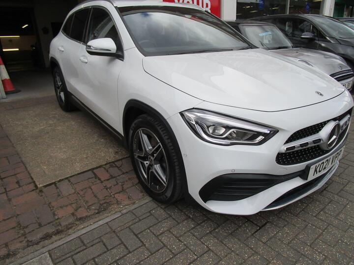 Mercedes-Benz GLA 2.0 GLA200d AMG Line (Executive) 8G-DCT Euro 6 (s/s) 5dr