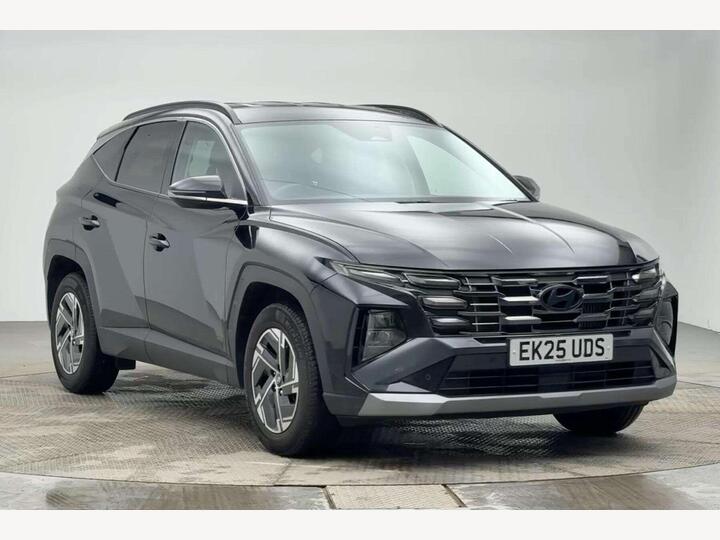 Hyundai TUCSON 1.6 T-GDi Advance Euro 6 (s/s) 5dr Hyundai TUCSON 1.6 T-GDi Advance Euro 6 (s/s) 5dr