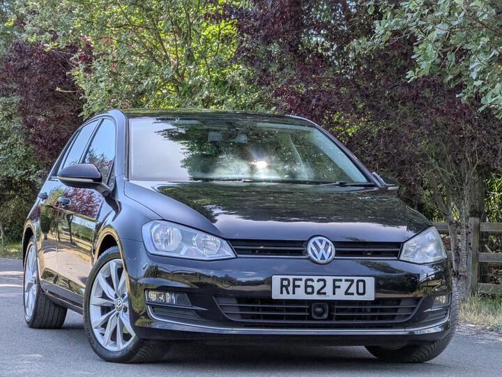 Volkswagen Golf 2.0 TDI BlueMotion Tech GT Euro 5 (s/s) 5dr