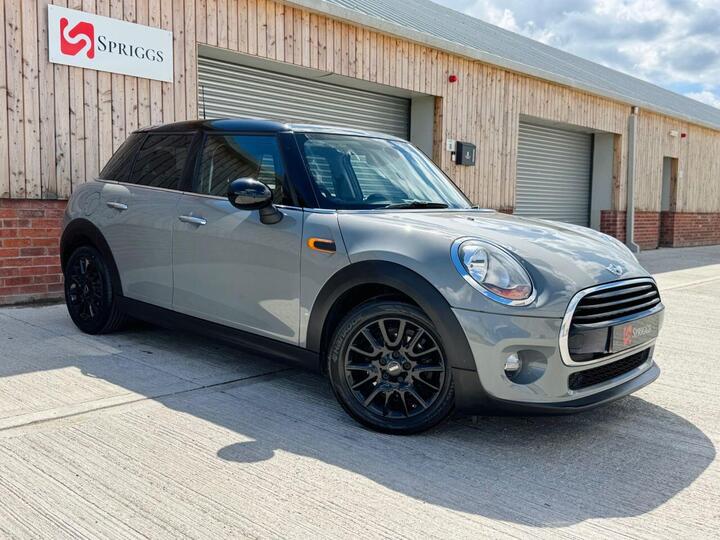MINI HATCH 1.5 Cooper Euro 6 (s/s) 5dr