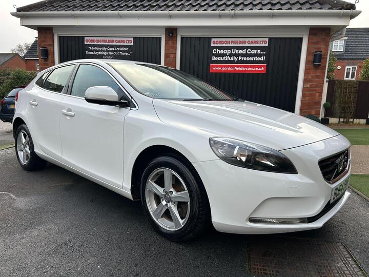Volvo V40 1.6 T3 SE Euro 5 (s/s) 5dr