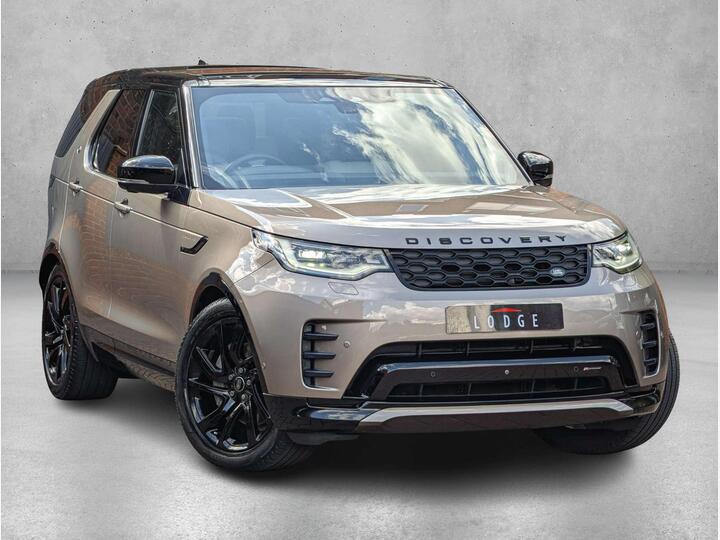 Land Rover Discovery 3.0 D300 MHEV R-Dynamic SE Auto 4WD Euro 6 (s/s) 5dr Land Rover Discovery 3.0 D300 MHEV R-Dynamic SE Auto 4WD Euro 6 (s/s) 5dr