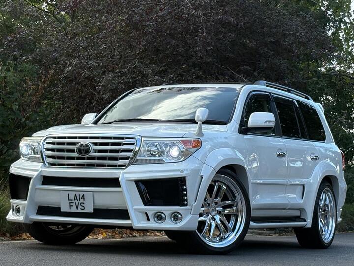 Toyota Land Cruiser Amazon 4.6 ZX 4WD WideBody [8 Seater]ULEZ Free