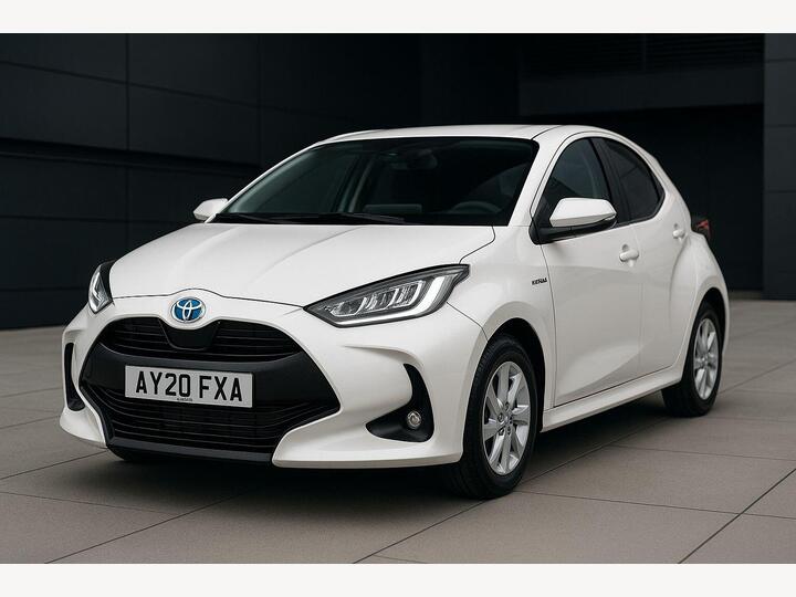 Toyota Yaris 1.5 VVT-h Icon Tech E-CVT Euro 6 (s/s) 5dr Toyota Yaris 1.5 VVT-h Icon Tech E-CVT Euro 6 (s/s) 5dr