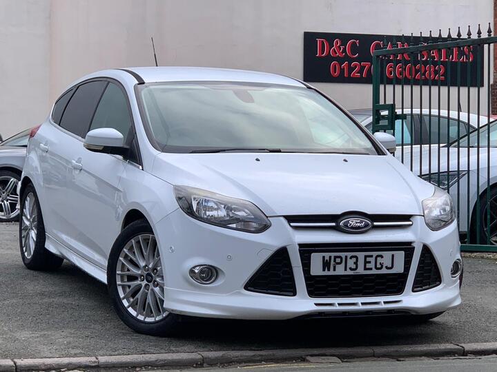 Ford Focus 1.0T EcoBoost Zetec S Euro 5 (s/s) 5dr