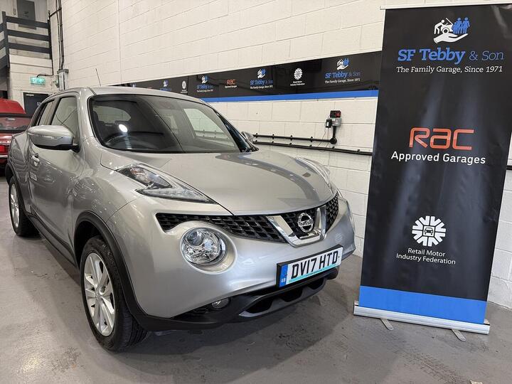 Nissan Juke 1.6 N-Connecta XTRON Euro 6 5dr