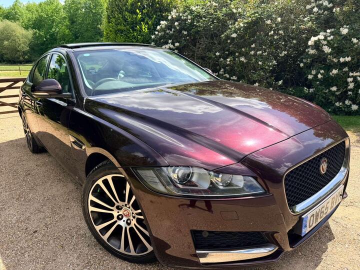Jaguar XF 2.0d Portfolio Auto Euro 6 (s/s) 4dr