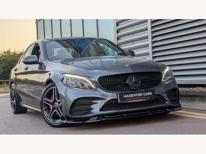 Mercedes-Benz C Class 2.0 C300d AMG Line (Premium) G-Tronic+ Euro 6 (s/s) 4dr