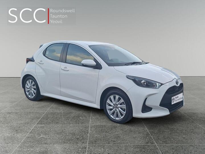 Toyota Yaris 1.5 VVT-h Icon E-CVT Euro 6 (s/s) 5dr
