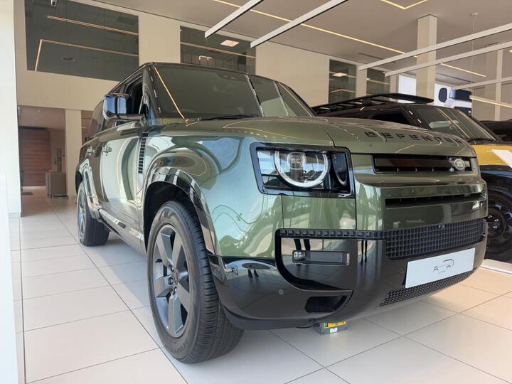 Land Rover DEFENDER 130 3.0 D350 MHEV X-Dynamic HSE Auto 4WD Euro 6 (s/s) 5dr