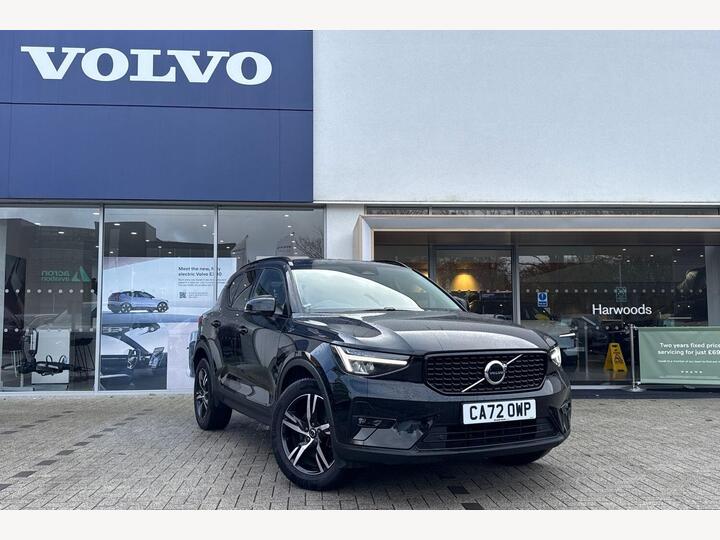Volvo XC40 2.0 B4 MHEV Plus DCT Auto AWD Euro 6 (s/s) 5dr