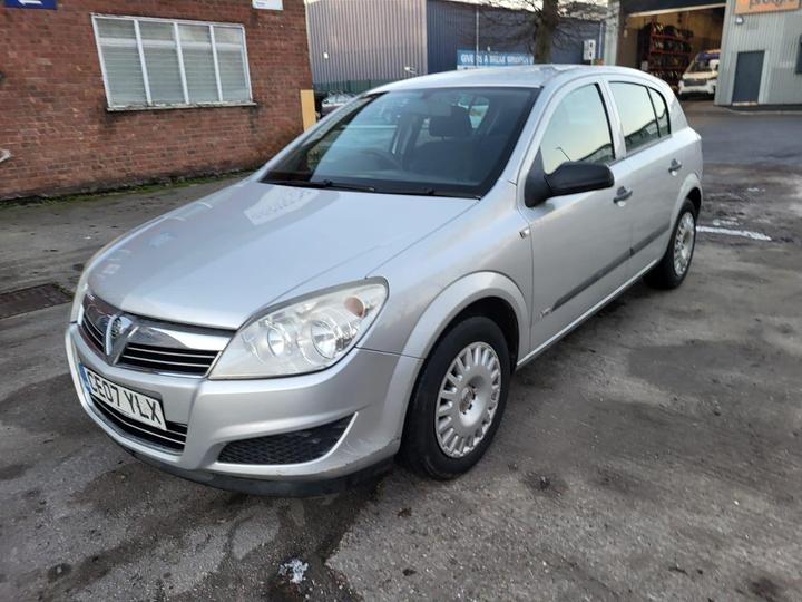 Vauxhall Astra 1.4i 16v Life 5dr