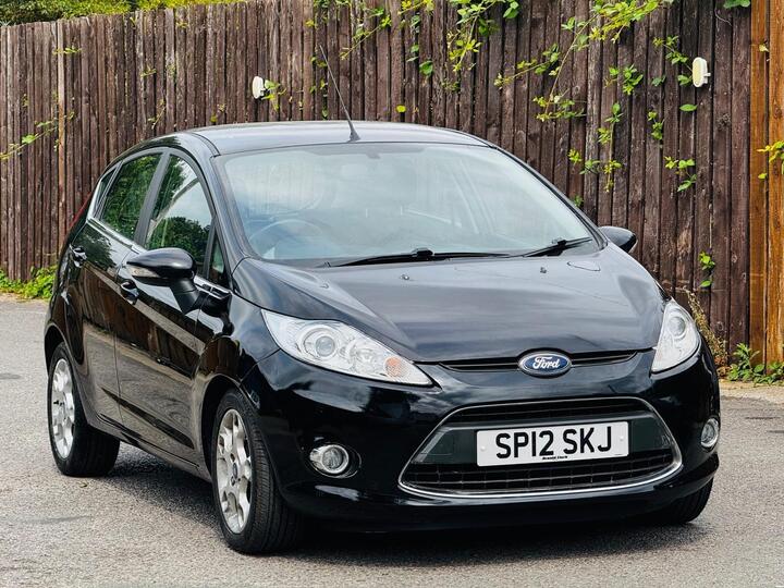 Ford Fiesta 1.4 Zetec 5dr