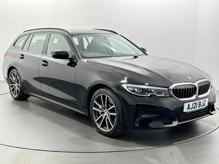 BMW 3 Series 2.0 330e 12kWh Sport Pro Touring Auto Euro 6 (s/s) 5dr