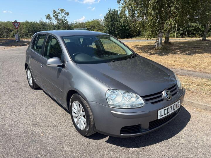 Volkswagen Golf 1.6 FSI Match 5dr