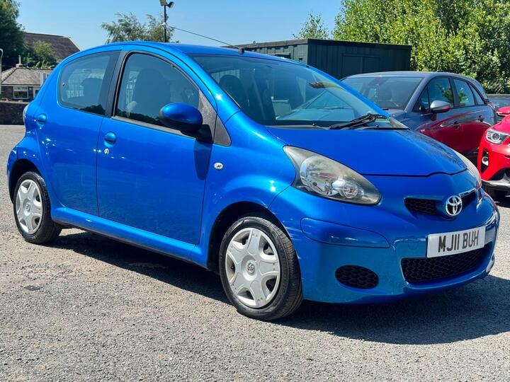 Toyota AYGO 1.0 VVT-i Blue Euro 5 5dr