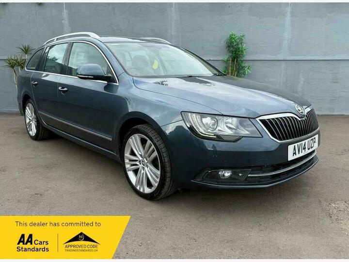 Skoda Superb 2.0 TDI Elegance DSG Euro 5 (s/s) 5dr