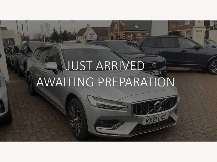Volvo V60 2.0 B4 MHEV Inscription Auto Euro 6 (s/s) 5dr