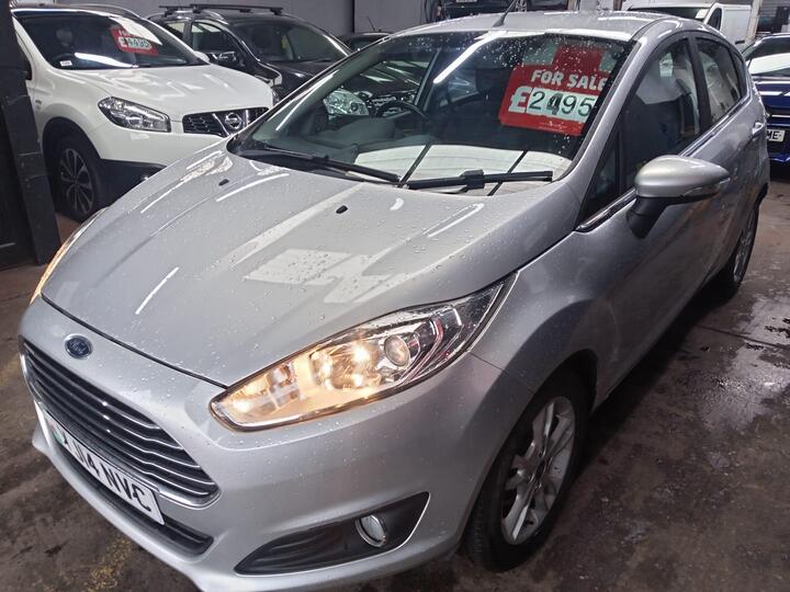 Ford Fiesta 1.5 TDCi Zetec Euro 5 5dr
