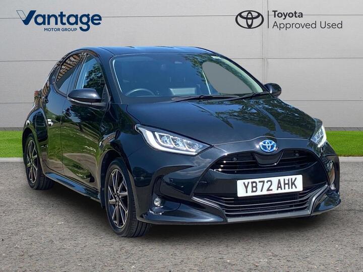 Toyota Yaris 1.5 VVT-h Design E-CVT Euro 6 (s/s) 5dr